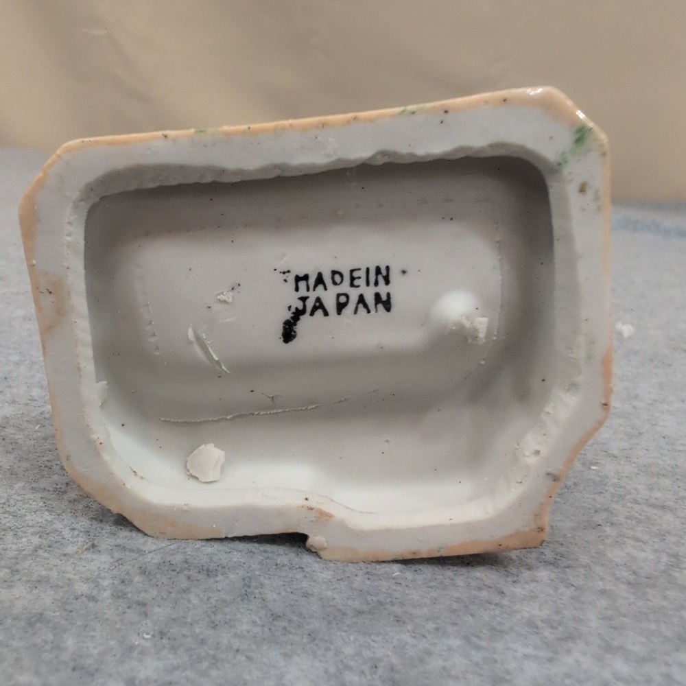 Vintage Made in Japan Ceramic Novelty Ashtray Who Left This Behind Humorous VG - Picture 4 of 5